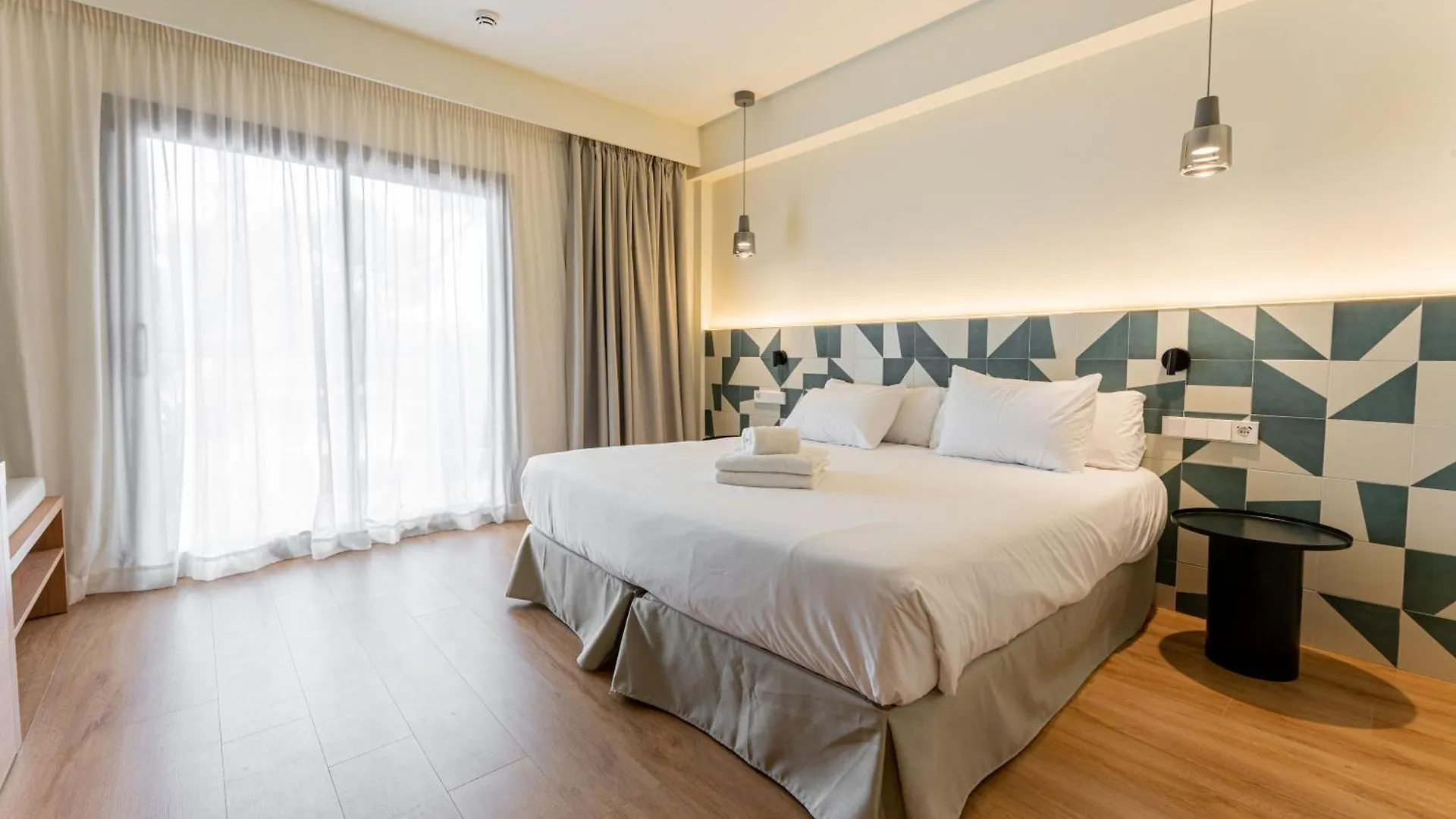 Hotel Santanyi Port